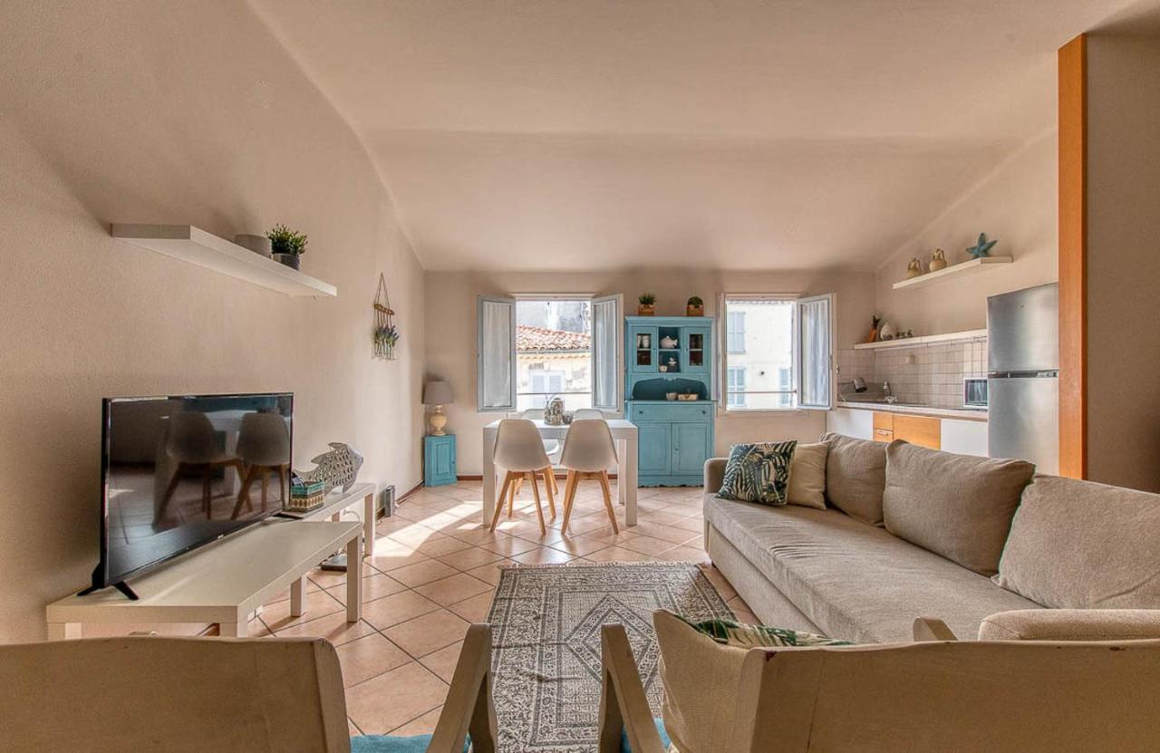 Superbe Appartement Dans Le Coeur De La Ville 昂蒂布 外观 照片
