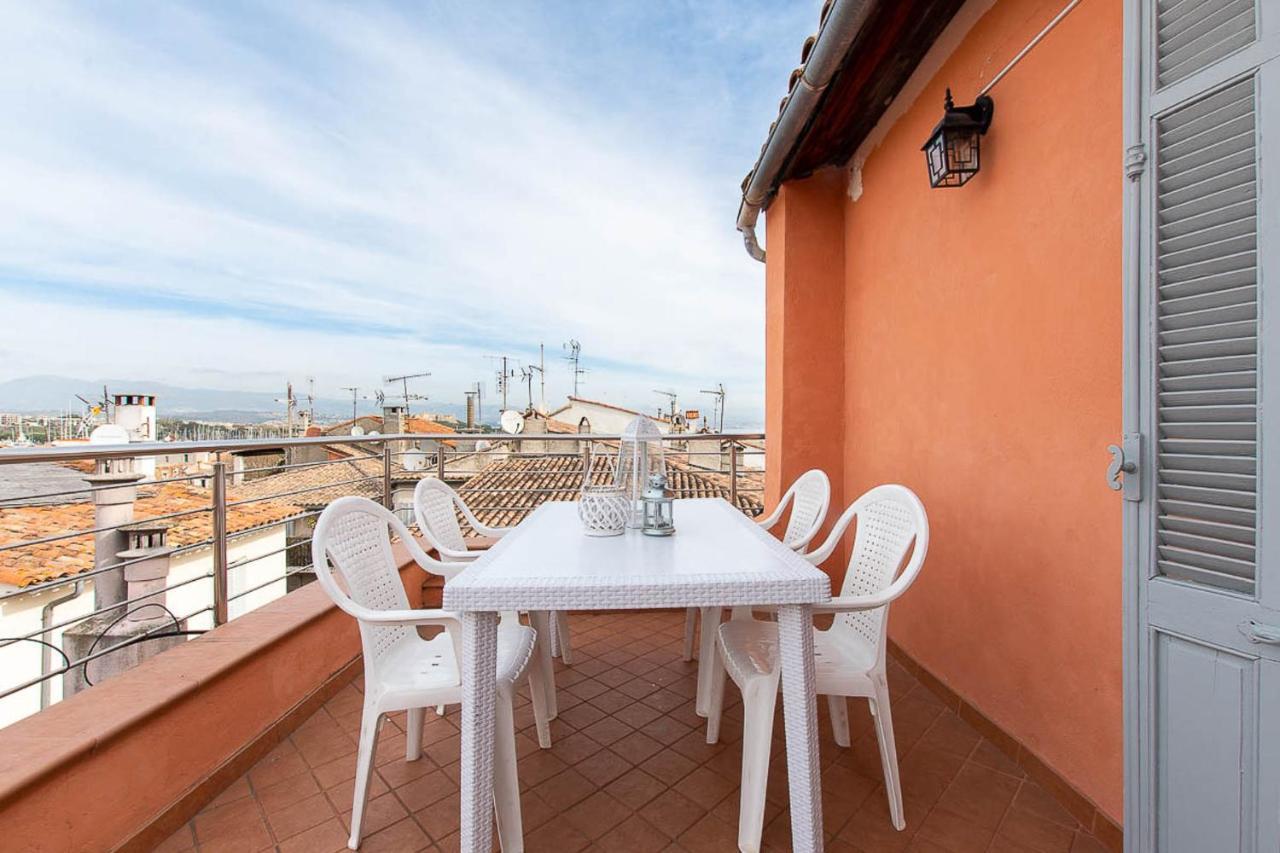 Superbe Appartement Dans Le Coeur De La Ville 昂蒂布 外观 照片